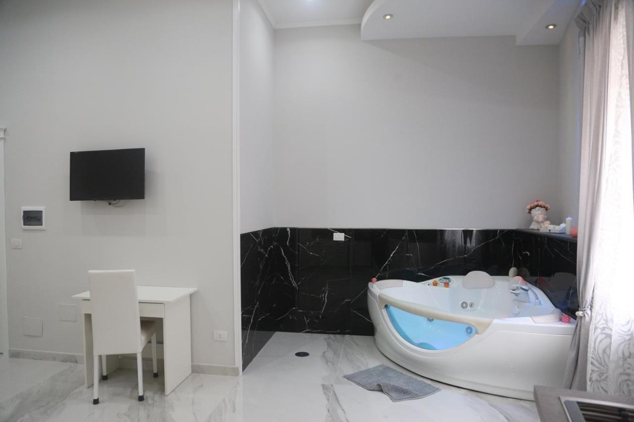 Opera Home Napoli Εξωτερικό φωτογραφία