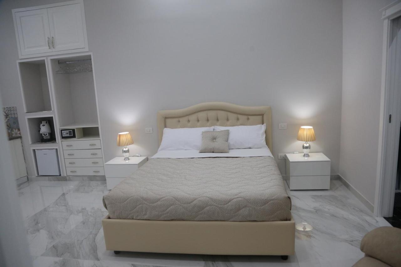 Opera Home Napoli Εξωτερικό φωτογραφία
